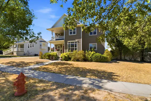 1565 N Candellaria Dr, Tooele, UT 84074 - #3