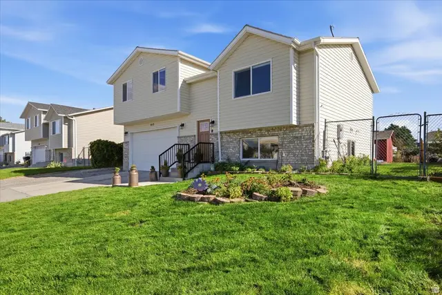 612 E Barbed Wire Dr, Grantsville, UT 84029 - #2