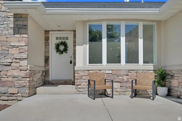 673 E 2100 N, North Logan, UT 84341 - #2