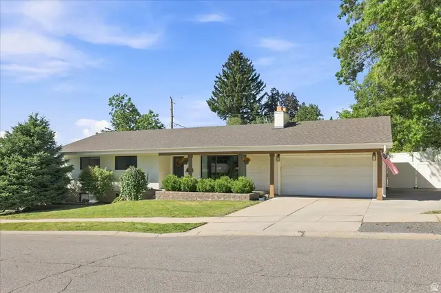 3661 E Spruce Dr, Salt Lake City, UT 84124 - #2