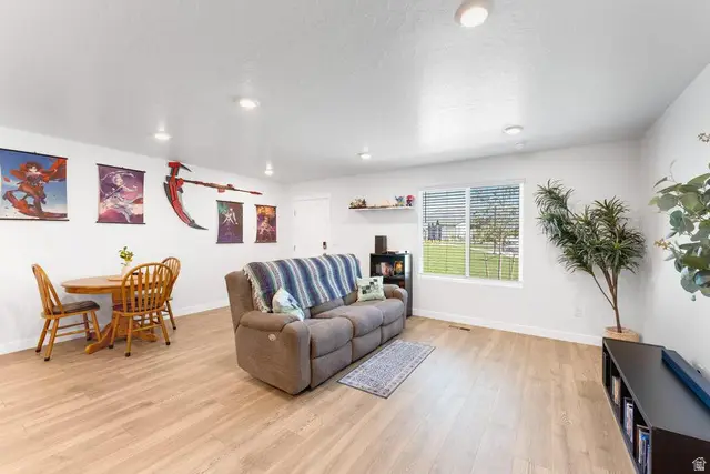 108 N Kelp Ln, Saratoga Springs, UT 84045 - #2