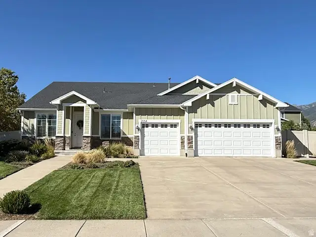 2054 W Loveland Ct S, Farmington, UT 84025 - #1
