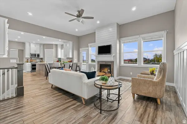 45 N Village Park Dr E, Layton, UT 84041