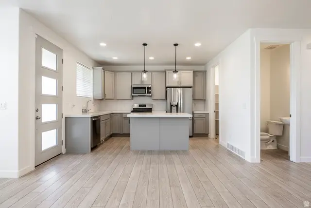 405 W 3175 N, Lehi, UT 84043 - #2