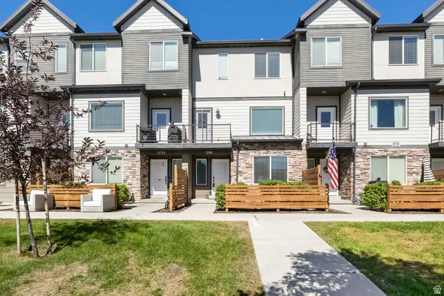 1749 W 60 S, Pleasant Grove, UT 84062 - #2