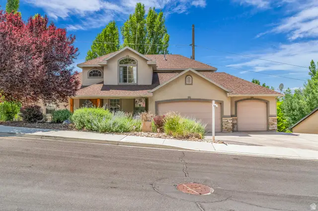1062 E 1150 St N, Pleasant Grove, UT 84062 - #1