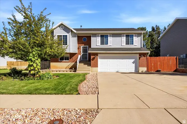 3064 W 4425 S, Roy, UT 84067 - #1