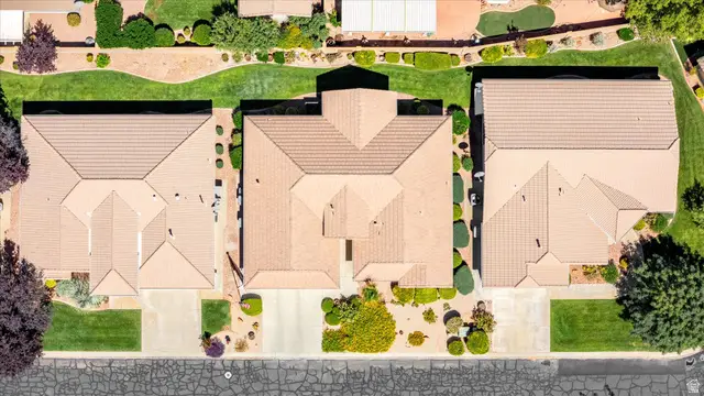 740 W Lobo Ln, Washington, UT 84780 - #3