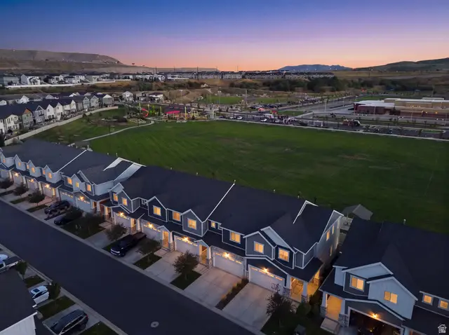 1173 W Racehorse Way, Bluffdale, UT 84065 - #3