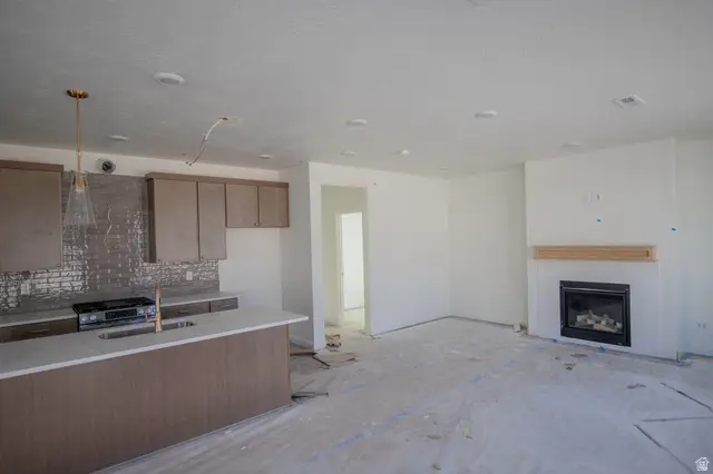 1085 W 880 S #27, Woods Cross, UT 84087 - #2