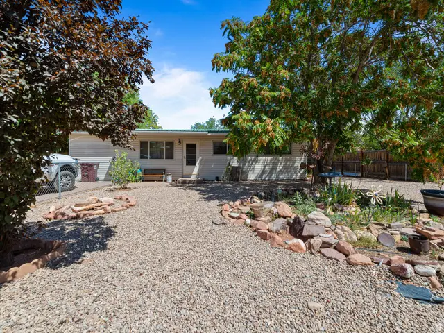549 Mountain View Dr, Moab, UT 84532 - #1