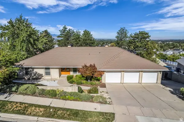 6972 S Sunrise Hills Cir, Cottonwood Heights, UT 84121