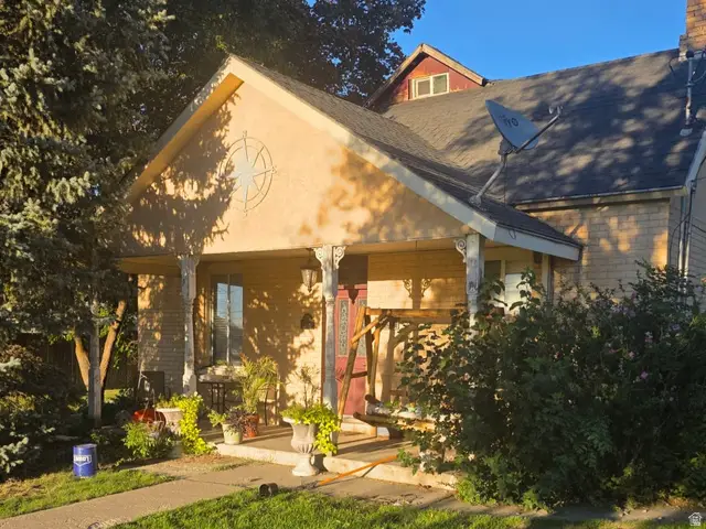 1533 S Calpac Ave, Spanish Fork, UT 84660 - #1