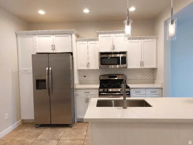 3693 W Lilac Heights Dr S, South Jordan, UT 84095 - #2