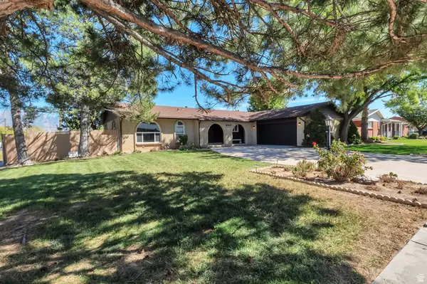 6247 S Coral Dr, Taylorsville, UT 84123