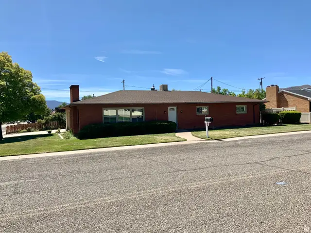 111 W 570 N, Richfield, UT 84701 - #3