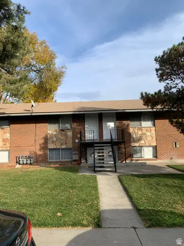1069 S Ellen Cir E, Orem, UT 84058