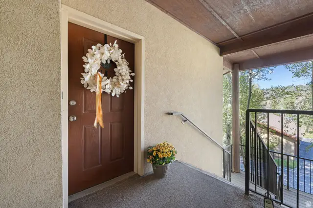 1600 W Pinebrook Blvd #E7, Snyderville, UT 84098 - #3