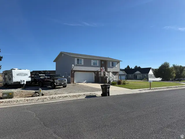 715 S Hillcrest Loop, Malad City, ID 83252 - #2