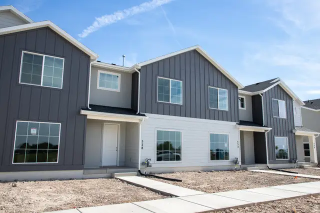 528 W 1875 N, Harrisville, UT 84404 - #1
