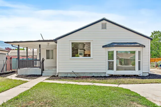 372 E 400 N, Springville, UT 84663 - #3