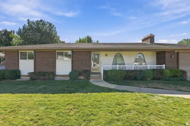 2524 E Camelback Rd, Cottonwood Heights, UT 84121 - #3