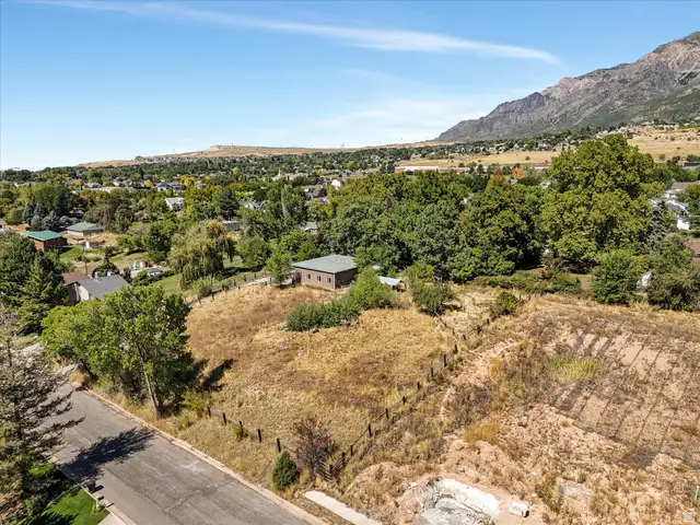 304 W 3275 N #46, Pleasant View, UT 84414 - #1