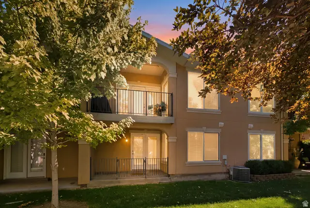 9480 S Hidden Point Dr, Sandy, UT 84070 - #3
