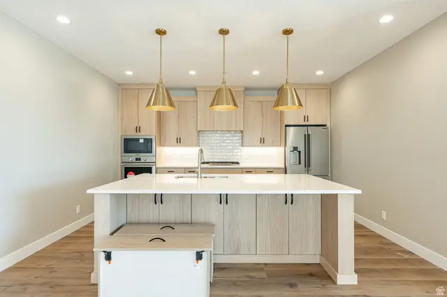 3562 E Amanecer Ln, Washington, UT 84780 - #2