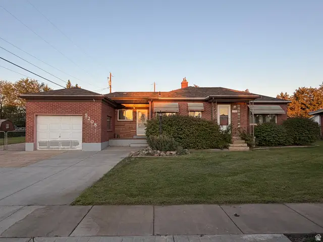 5208 S 2375 W, Roy, UT 84067 - #1