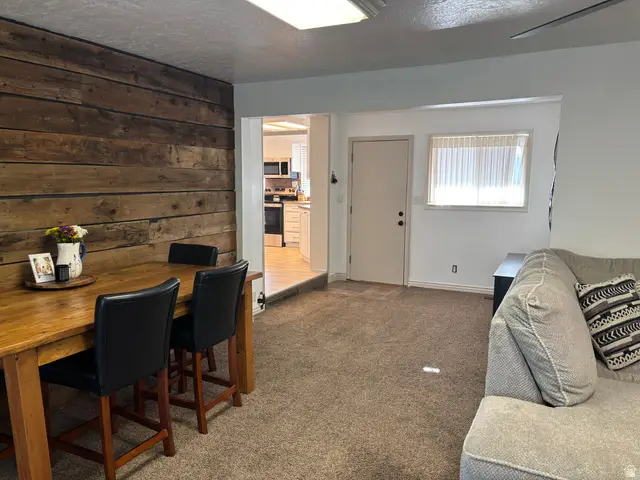 5208 S 2375 W, Roy, UT 84067 - #2