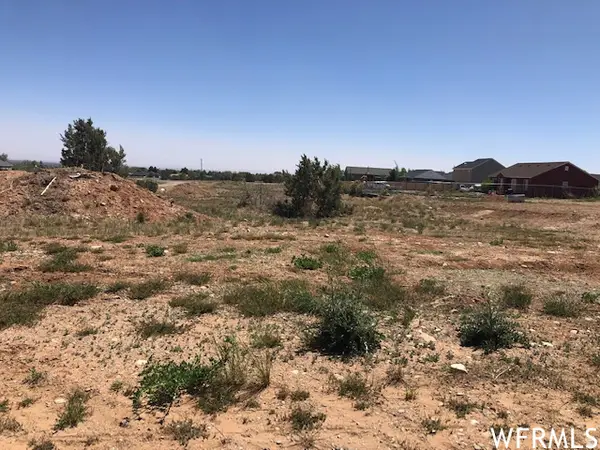 170 W 950 N #15, Blanding, UT 84511