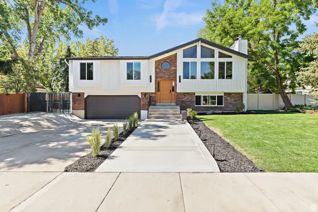 10074 S Kalinda Dr E, Sandy, UT 84092 - #2