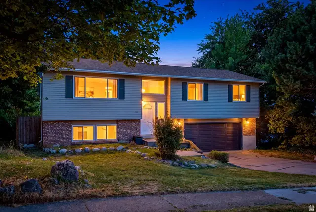 112 E 1470 S, Farmington, UT 84025 - #1