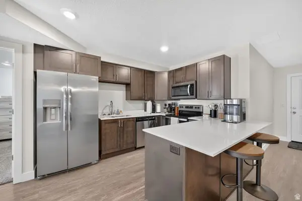 2101 N Main St #110, Sunset, UT 84015