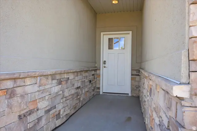 2395 W 3350 Ln S, West Haven, UT 84401 - #2