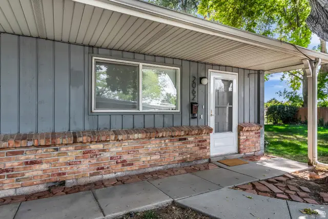 2062 E 3335 S, Salt Lake City, UT 84109 - #1