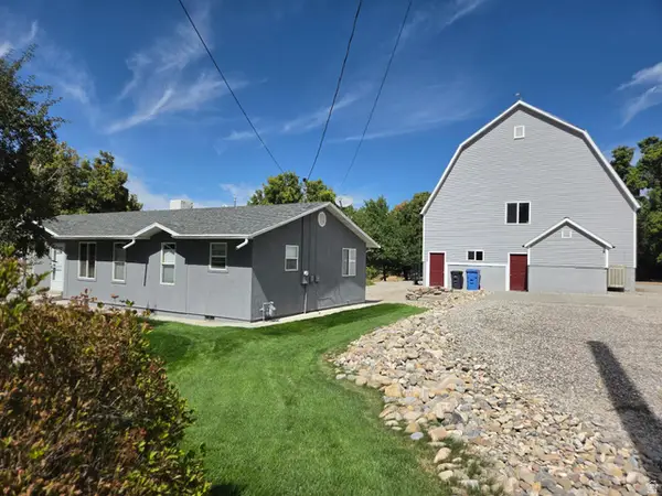 231 E 100 S, Hyrum, UT 84319