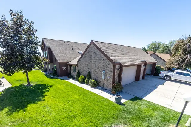317 Willow Way, Pleasant View, UT 84414 - #2