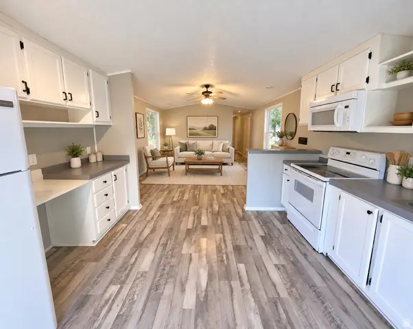 11302 S Jordan Meadow Lane E #189, Sandy, UT 84070 - #2