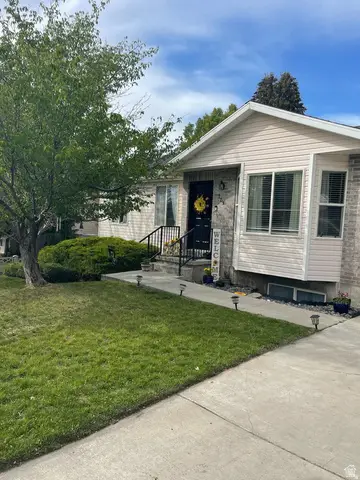 729 Crestview Dr, Tooele, UT 84074 - #1