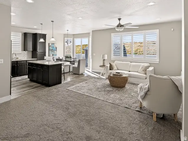 5377 W Iron King Dr, Herriman, UT 84096 - #2