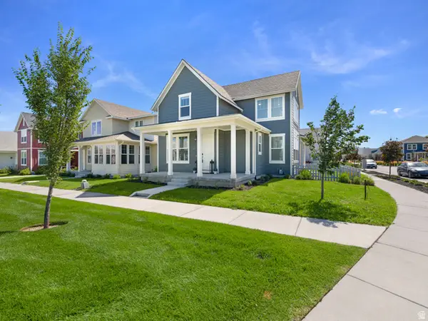 11517 S Pebble Pond Dr W, South Jordan, UT 84009