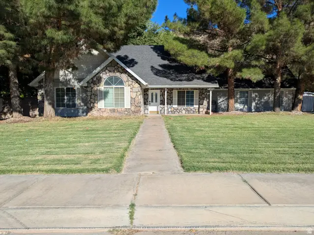441 S Main St S, Hurricane, UT 84737 - #1