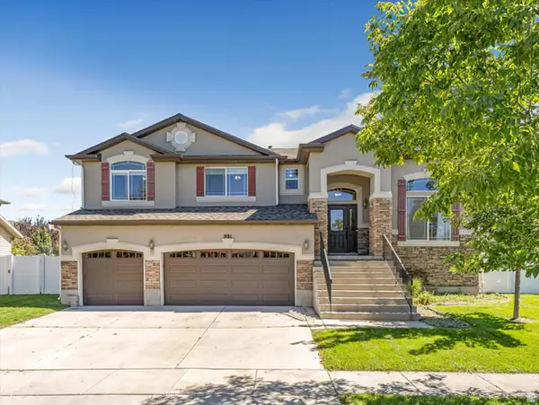 991 W Oldham Dr N, North Salt Lake, UT 84054