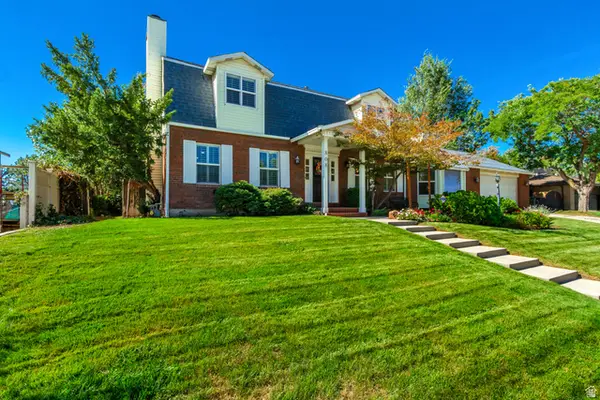 808 E Savannah Dr, Sandy, UT 84094