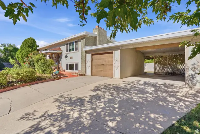 2571 S Vespa Dr, West Valley City, UT 84119 - #3