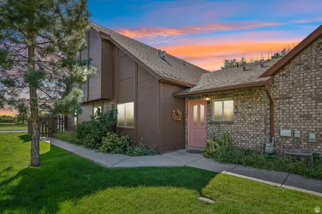 325 W Willow Way, Pleasant View, UT 84414 - #1