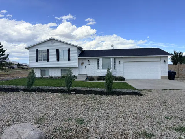 7162 W Gina Rd S, Herriman, UT 84096 - #1