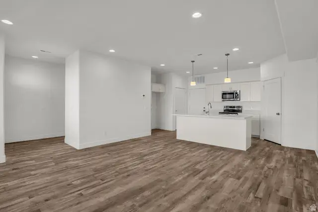 1693 W 2700 S #224, Syracuse, UT 84075 - #3